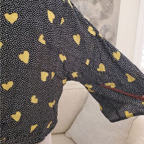 Topshop 'Zoe' Zip & Tie Front Crop Top - size 6 in Yellow Heart Print - Picture 16 of 16